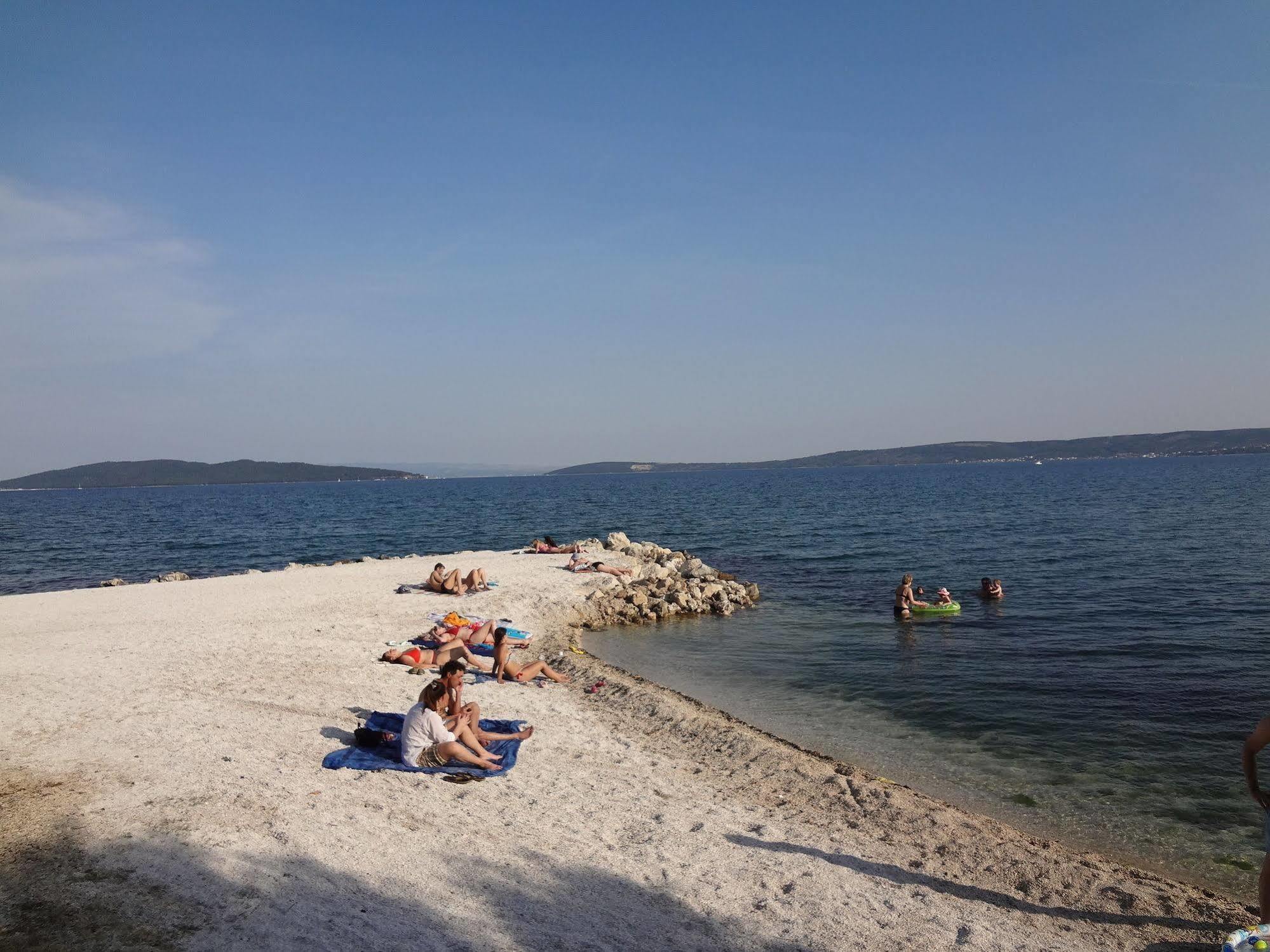 Villa Cezar Kaštel Lukšić Eksteriør bilde